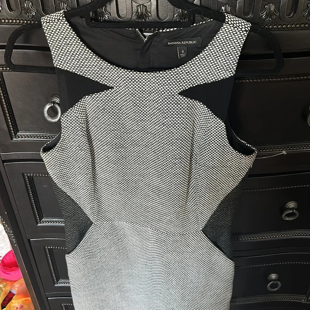 Banana Republic Tweed Mesh Sheath Dress Size 8